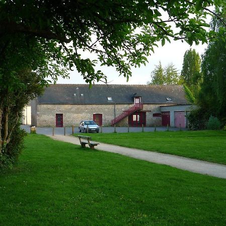Auberge De Jeunesse Hi Pontivy Exteriör bild